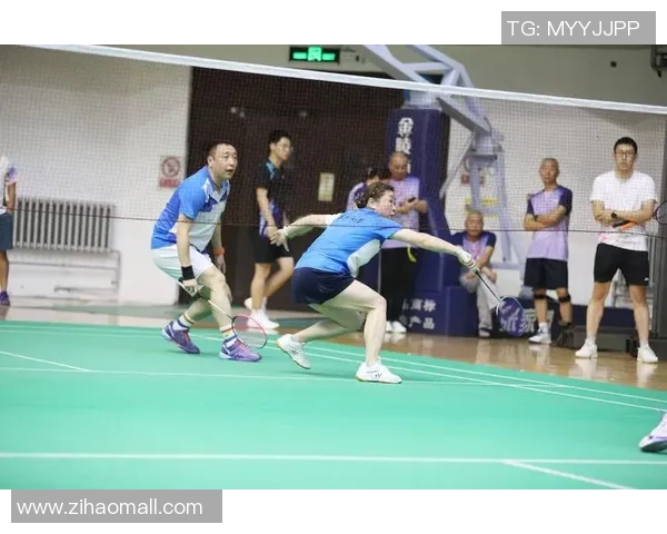 成都羽毛球队在全国配合排行榜中荣获第六名展现实力与团队默契